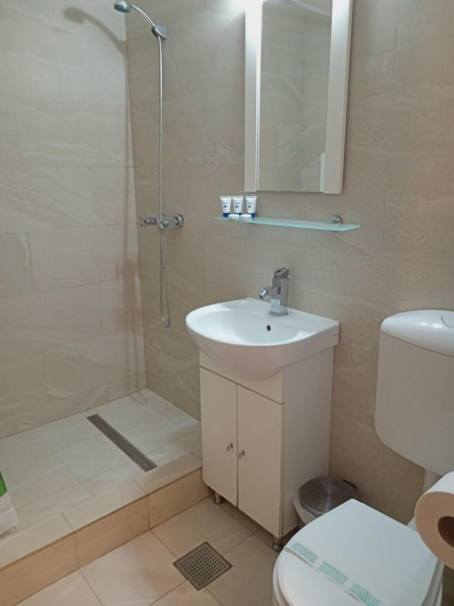 Motel Cet Arad Esterno foto